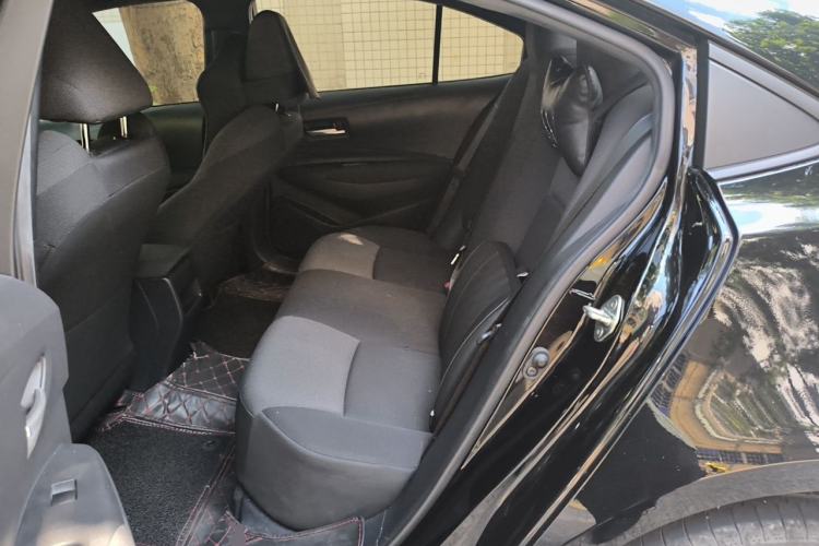 Used Toyota Levin 2019 185T CVT Luxury Edition China VI Standard Left Rear Seat