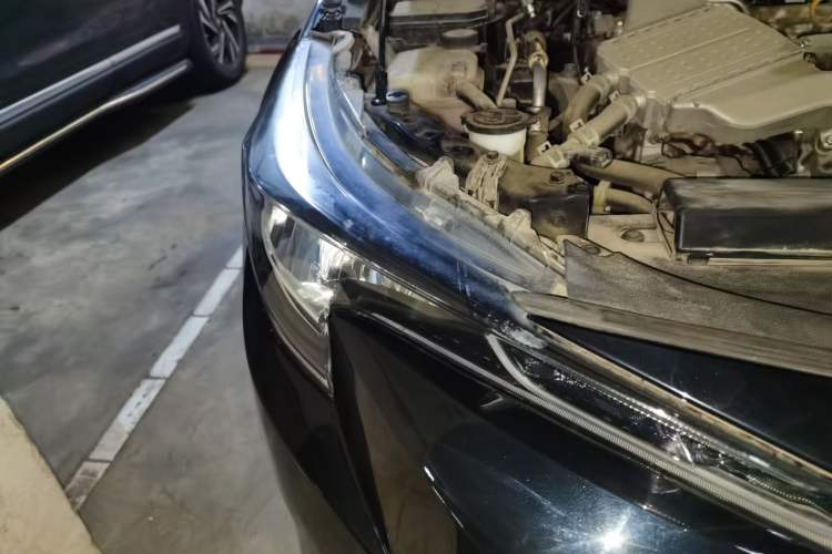 Used Toyota Levin 2019 185T CVT Luxury Edition China VI Standard Right Front Headlight