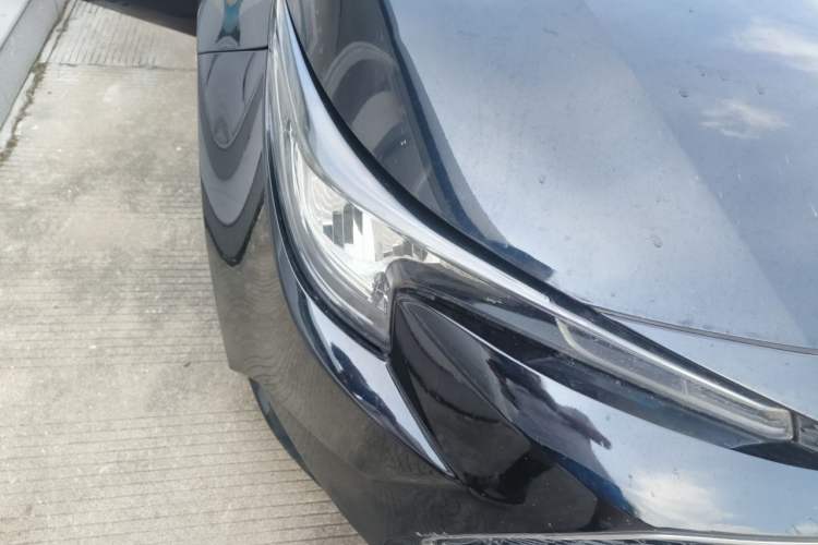 Used Toyota Levin 2019 Dual-Engine 1.8H E-CVT Luxury Edition China VI Standard Right Front Headlight