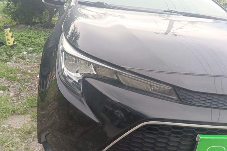 Used Toyota Levin 2019 Dual-Engine 1.8H E-CVT Luxury Edition China VI Standard Right Front Headlight