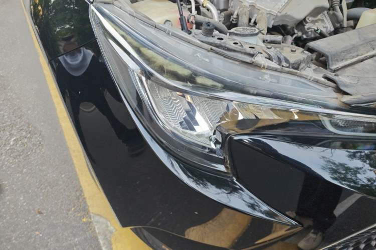 Used Toyota Levin 2019 185T CVT Luxury Edition China VI Standard Right Front Headlight