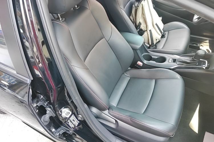 Used Toyota Levin 2019 185T CVT Luxury Edition China VI Standard Right Front Seat