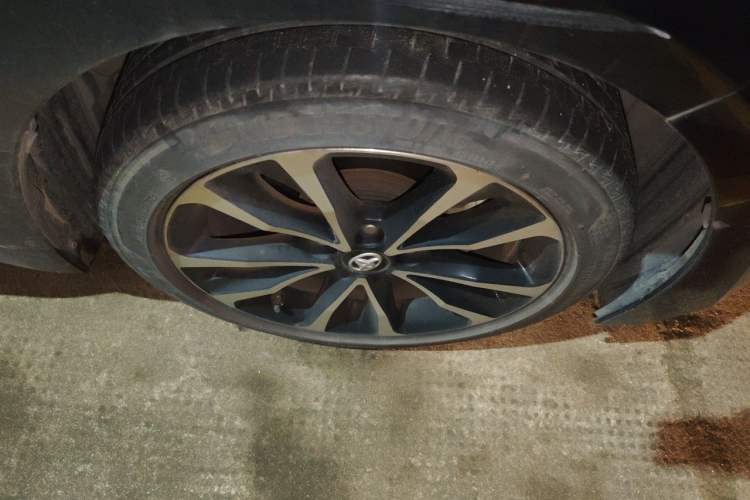 Used Toyota Levin 2019 185T CVT Sport Edition China VI Standard Right Front Wheel Hub