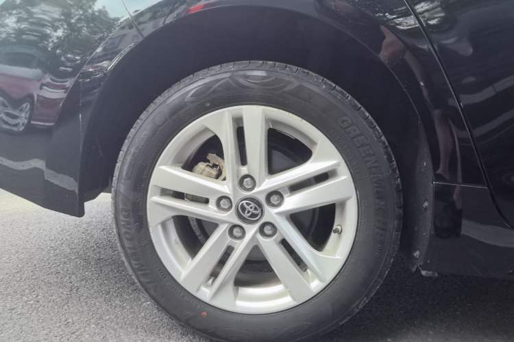 Used Toyota Levin 2019 185T CVT Luxury Edition China VI Standard Right Rear Wheel Hub