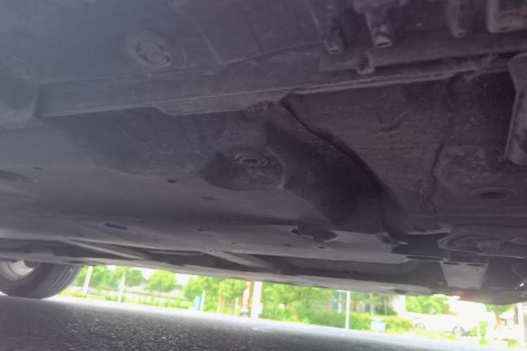 Used Toyota Levin 2019 185T CVT Luxury Edition China VI Standard Right Side Sill