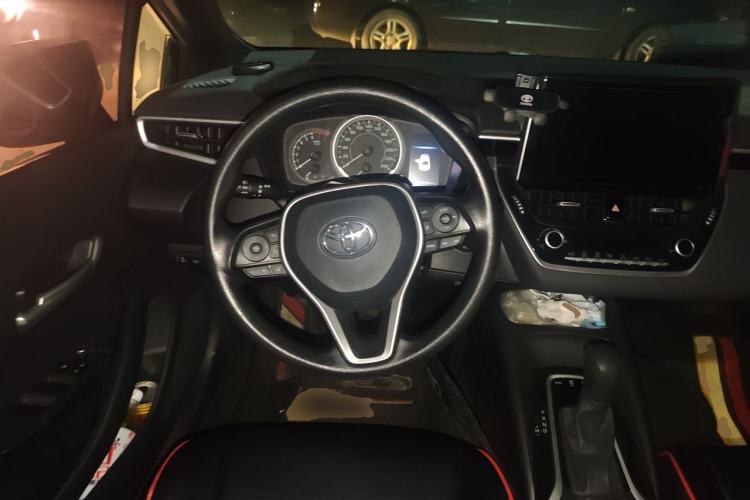 Used Toyota Levin 2019 185T CVT Sport Edition China VI Standard Steering Wheel