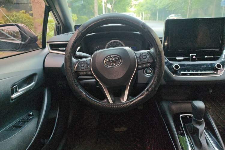 Used Toyota Levin 2019 185T CVT Luxury Edition China VI Standard Steering Wheel