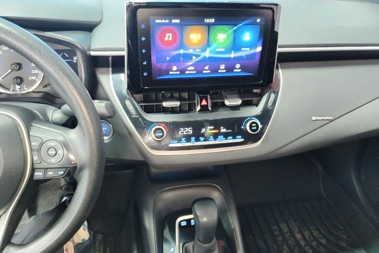 Used Toyota Levin 2019 Dual-Engine 1.8H E-CVT Luxury Edition China VI Standard Audio And AC Panel