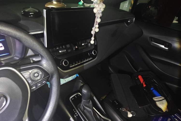 Used Toyota Levin 2019 185T CVT Sport Edition China V Standard Audio And AC Panel