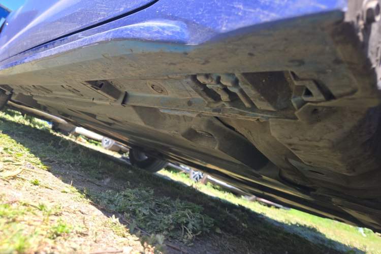 Used Toyota Levin 2019 Dual-Engine 1.8H E-CVT Luxury Edition China VI Standard Chassis Front Right