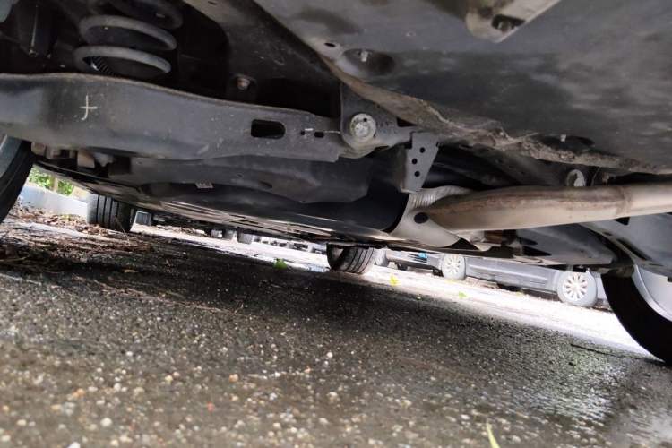 Used Toyota Levin 2019 Dual-Engine 1.8H E-CVT Sport Edition China VI Standard Chassis Rear