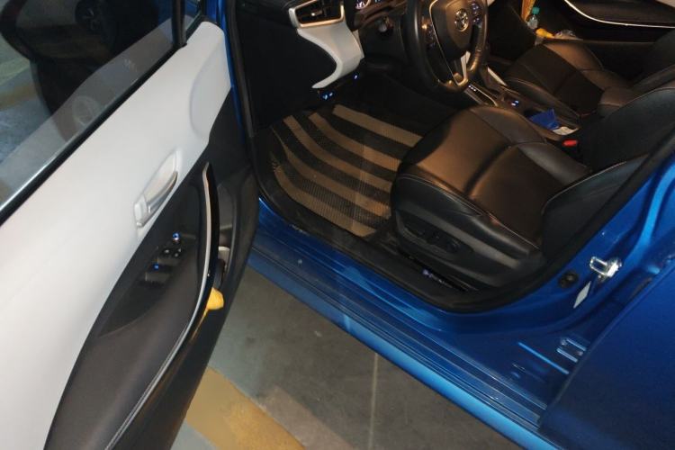 Used Toyota Levin 2019 Dual-Engine 1.8H E-CVT Sport Edition China VI Standard Driver Seat
