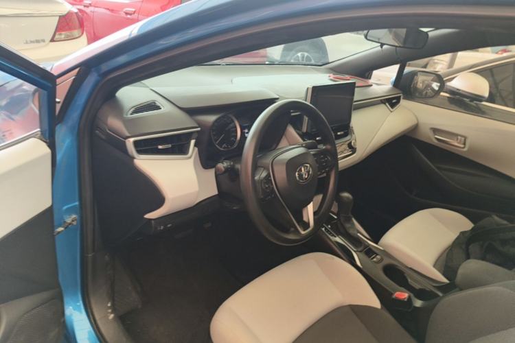 Used Toyota Levin 2019 185T CVT Luxury Edition China VI Standard Driver Seat