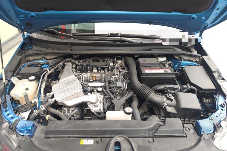 Used Toyota Levin 2019 185T CVT Luxury Edition China VI Standard Engine Bay