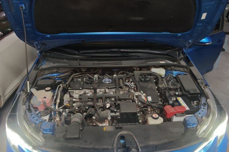 Used Toyota Levin 2019 Dual-Engine 1.8H E-CVT Sport Edition China VI Standard Engine Bay