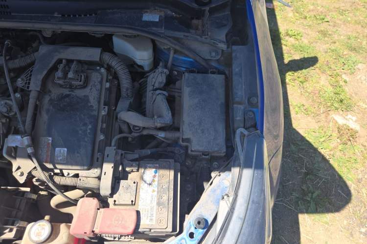 Used Toyota Levin 2019 Dual-Engine 1.8H E-CVT Luxury Edition China VI Standard Engine Bay Left