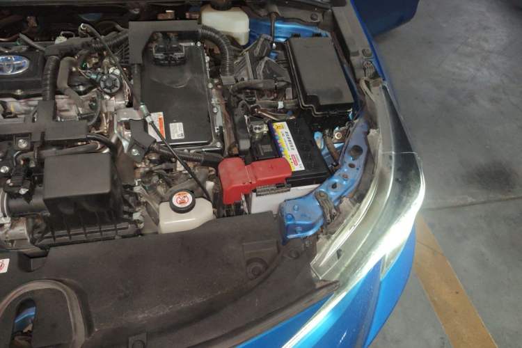 Used Toyota Levin 2019 Dual-Engine 1.8H E-CVT Sport Edition China VI Standard Engine Bay Left