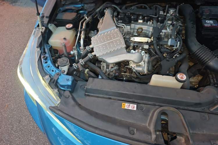 Used Toyota Levin 2019 185T CVT Luxury Edition China VI Standard Engine Bay Right
