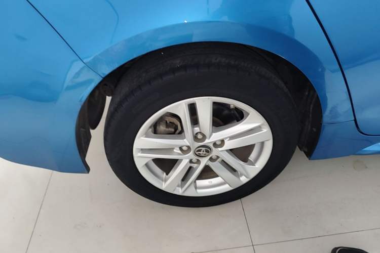 Used Toyota Levin 2019 Dual-Engine 1.8H E-CVT Luxury Edition China VI Standard Exterior 5