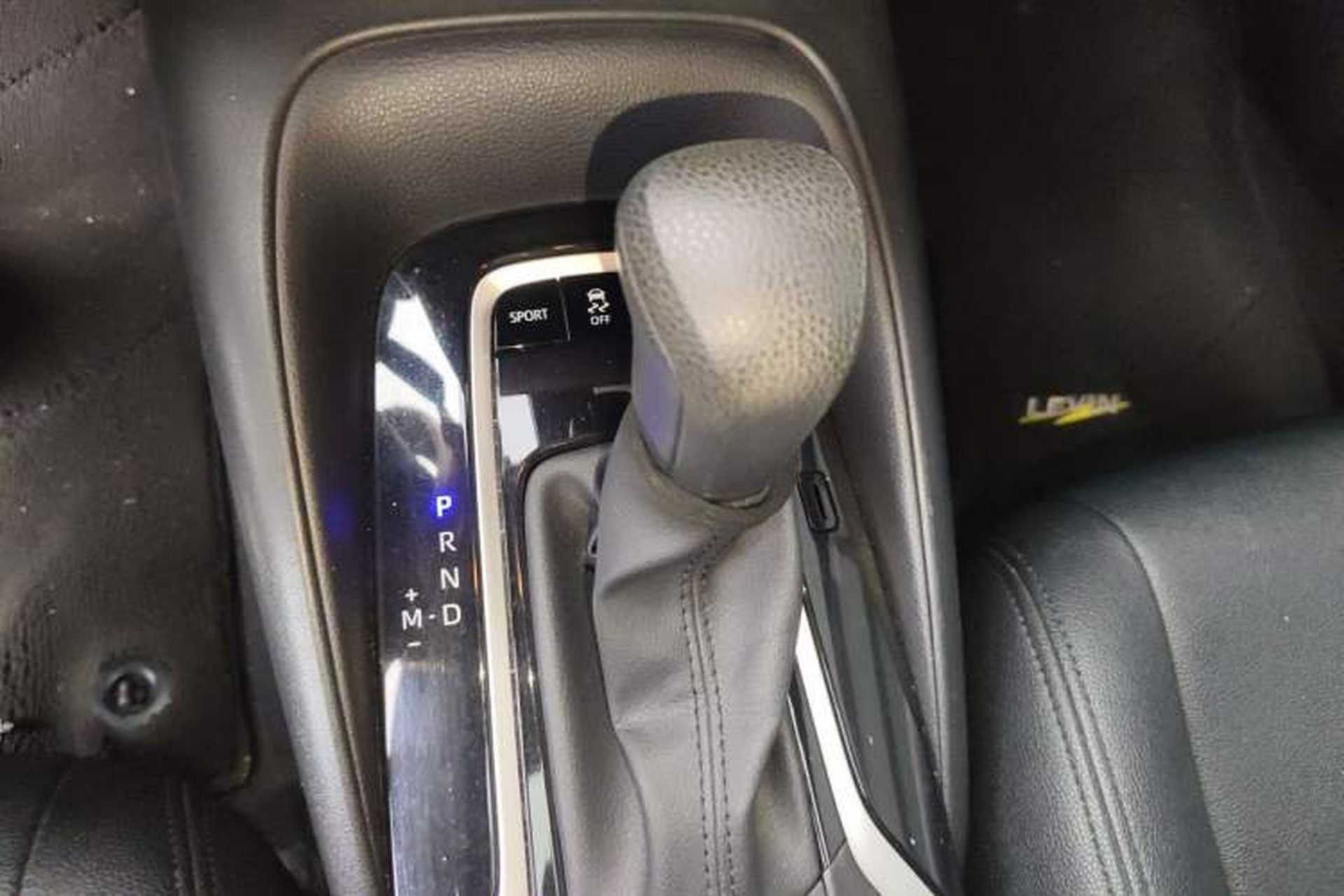 Used Toyota Levin 2019 185T CVT Luxury Edition China VI Standard Gear Lever