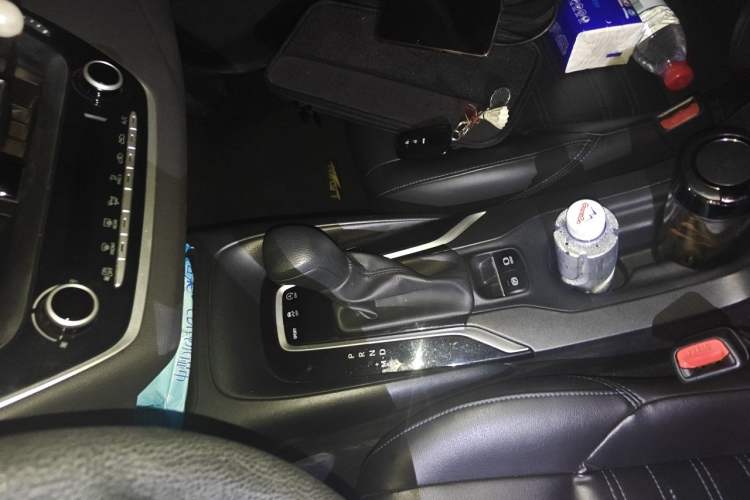Used Toyota Levin 2019 185T CVT Sport Edition China V Standard Gear Lever