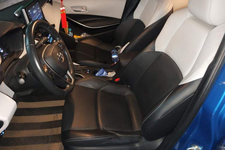 Used Toyota Levin 2019 Dual-Engine 1.8H E-CVT Sport Edition China VI Standard Left Front Seat