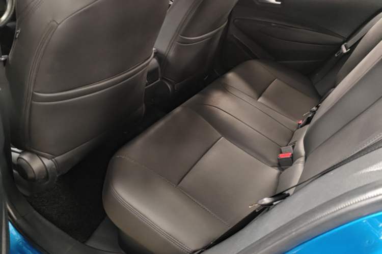 Used Toyota Levin 2019 Dual-Engine 1.8H E-CVT Luxury Edition China VI Standard Left Rear Seat