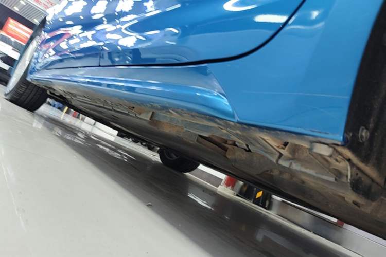 Used Toyota Levin 2019 Dual-Engine 1.8H E-CVT Luxury Edition China VI Standard Left Side Sill