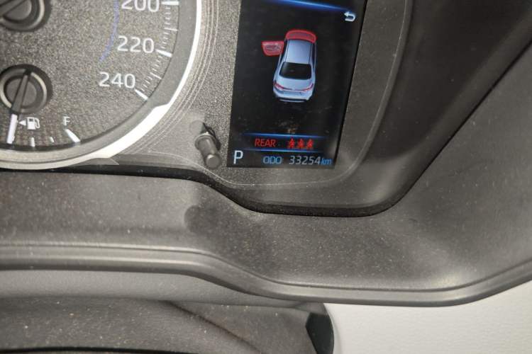 Used Toyota Levin 2019 Dual-Engine 1.8H E-CVT Sport Edition China VI Standard Odometer Close Up