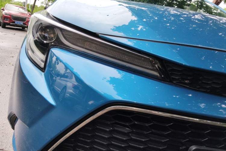 Used Toyota Levin 2019 Dual-Engine 1.8H E-CVT Sport Edition China VI Standard Right Front Headlight