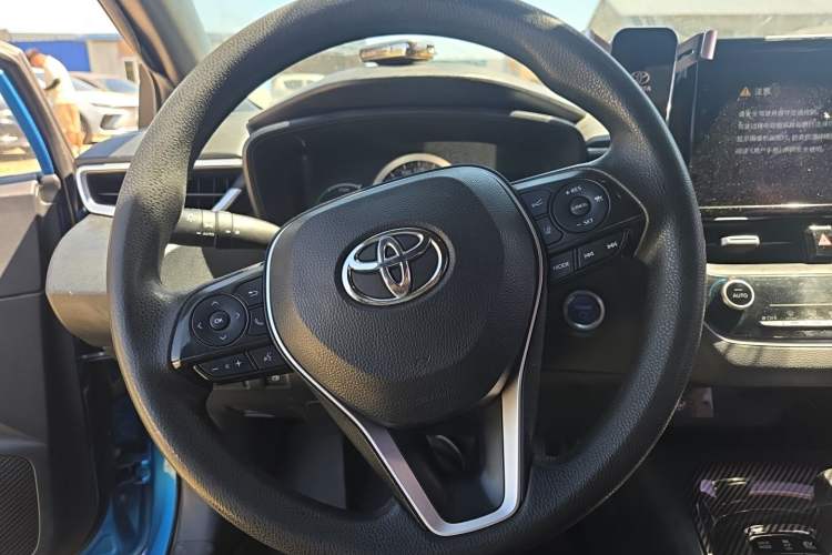 Used Toyota Levin 2019 Dual-Engine 1.8H E-CVT Luxury Edition China VI Standard Steering Wheel