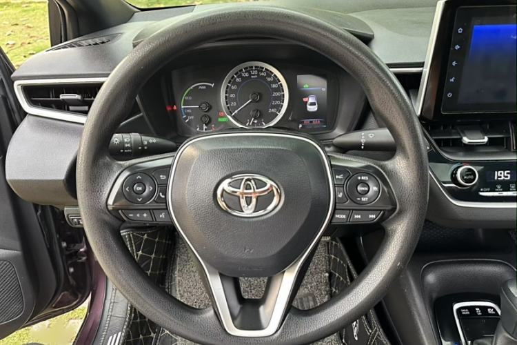 Used Toyota Levin 2019 Dual-Engine 1.8H E-CVT Luxury Edition China VI Standard Interior 2