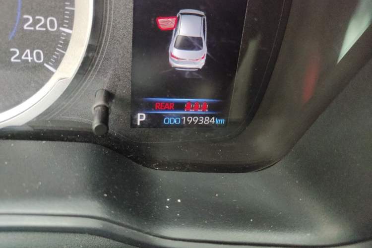 Used Toyota Levin 2019 Dual-Engine 1.8H E-CVT Luxury Edition China V Standard Odometer Close Up