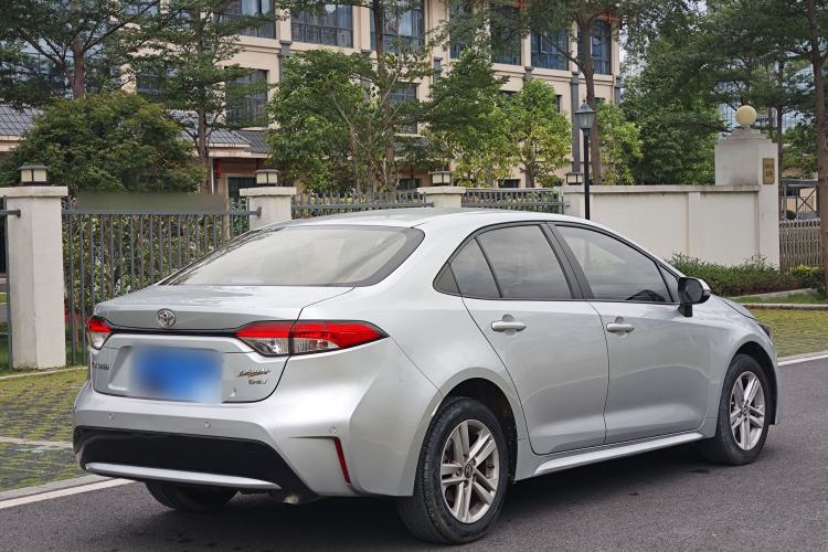 Used Toyota Levin 2019 185T CVT Luxury Edition China VI Standard Exterior 4