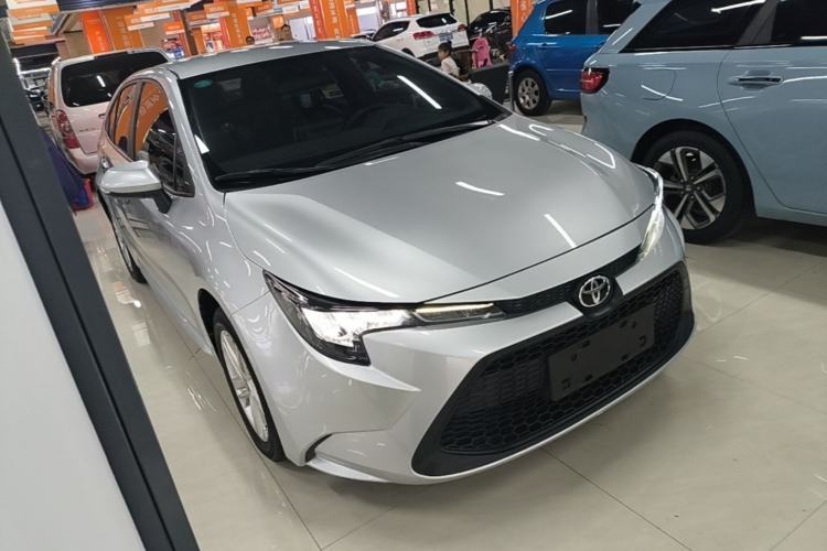 Used Toyota Levin 2019 185T CVT Entry-Level Version China VI Standard Front Right 45 Deg