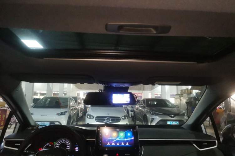Used Toyota Levin 2019 185T CVT Luxury Edition China VI Standard Headliner