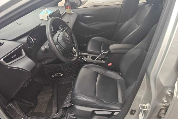 Used Toyota Levin 2019 185T CVT Luxury Edition China VI Standard Left Front Seat