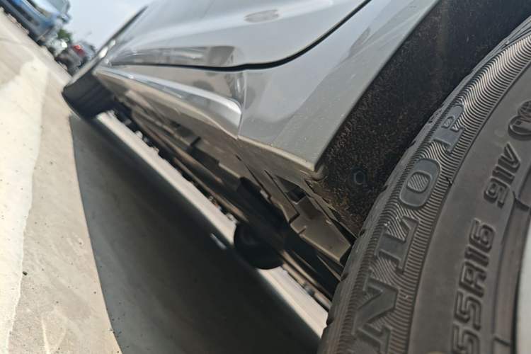 Used Toyota Levin 2019 185T CVT Entry-Level Version China VI Standard Left Side Sill