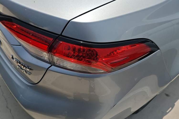 Used Toyota Levin 2019 185T CVT Entry-Level Version China VI Standard Right Rear Taillight
