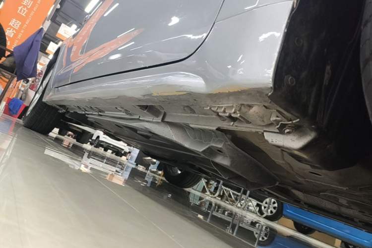 Used Toyota Levin 2019 185T CVT Entry-Level Version China VI Standard Right Side Sill