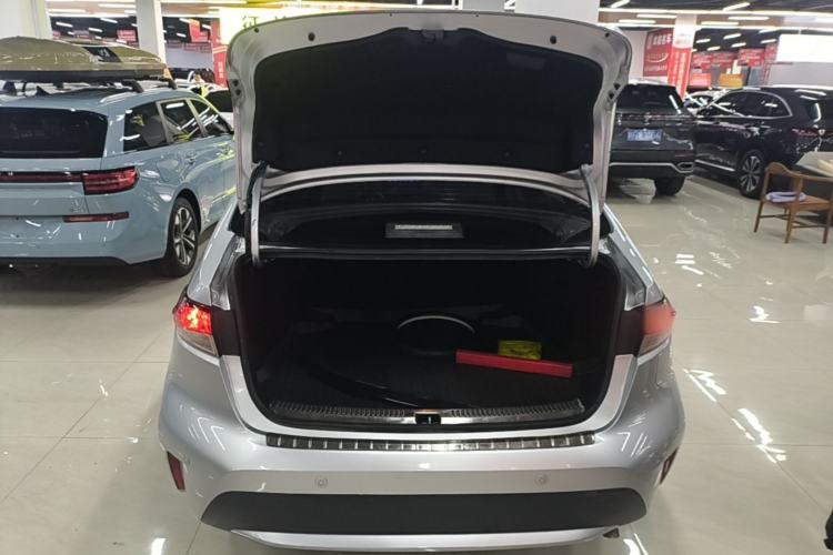 Used Toyota Levin 2019 185T CVT Entry-Level Version China VI Standard Trunk