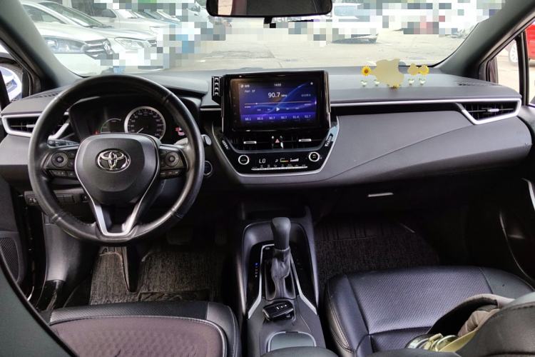 Used Toyota Levin 2019 Dual-Engine 1.8H E-CVT Luxury Edition China V Standard Center Console