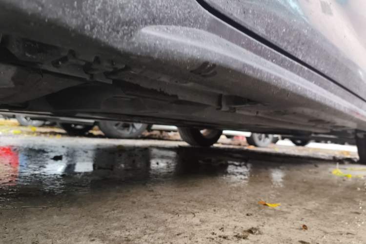 Used Toyota Levin 2019 Dual-Engine 1.8H E-CVT Luxury Edition China VI Standard Chassis Front Left