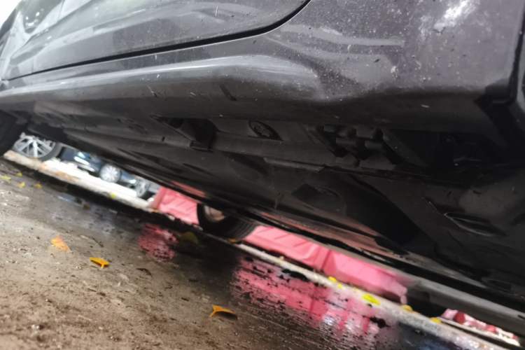 Used Toyota Levin 2019 Dual-Engine 1.8H E-CVT Luxury Edition China VI Standard Chassis Front Right