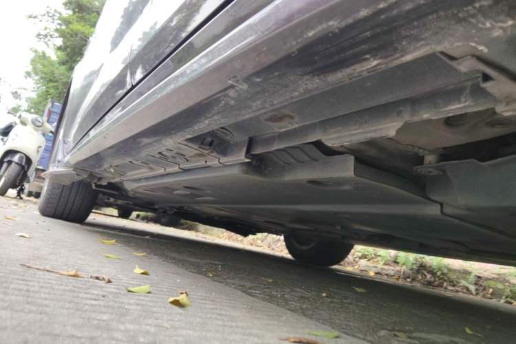 Used Toyota Levin 2019 Dual-Engine 1.8H E-CVT Tech Edition China VI Standard Chassis Rear Left