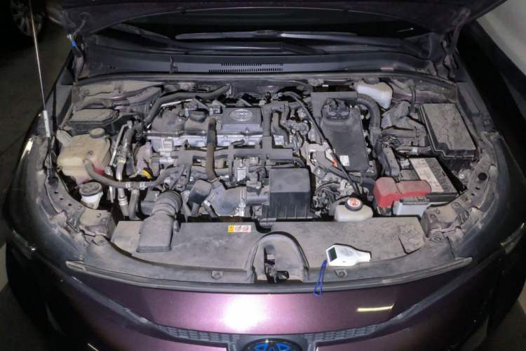 Used Toyota Levin 2019 Dual-Engine 1.8H E-CVT Luxury Edition China V Standard Engine Bay