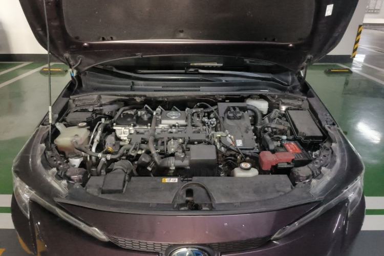 Used Toyota Levin 2019 Dual-Engine 1.8H E-CVT Luxury Edition China VI Standard Engine Bay