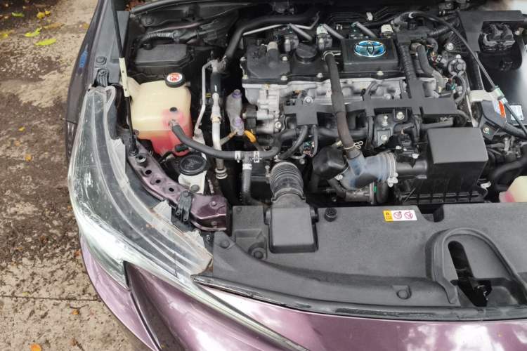Used Toyota Levin 2019 Dual-Engine 1.8H E-CVT Luxury Edition China VI Standard Engine Bay Right