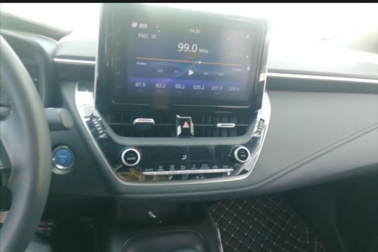 Used Toyota Levin 2019 Dual-Engine 1.8H E-CVT Luxury Edition China VI Standard Interior 2