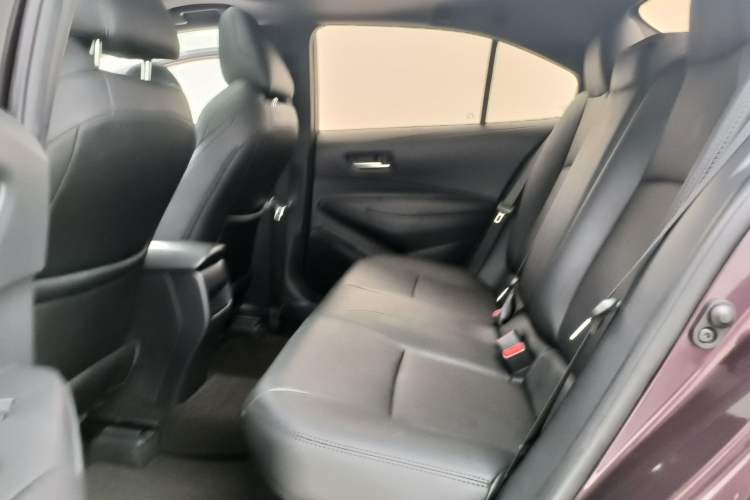 Used Toyota Levin 2019 Dual-Engine 1.8H E-CVT Luxury Edition China VI Standard Interior 4